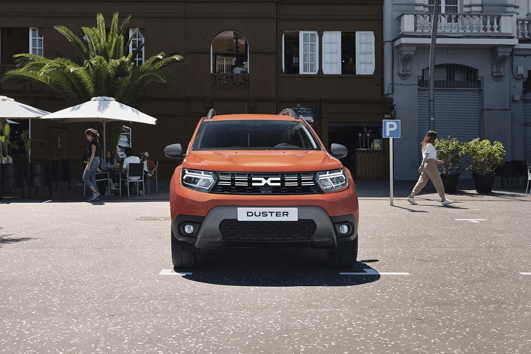 Dacia-Duster-Essential-front